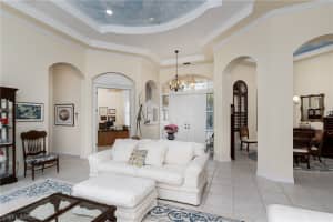 957 Barcarmil Way, Naples, FL 34110, Sold 08/18/22