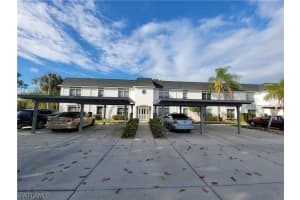 6884 Sandtrap Dr Apt 1, Fort Myers, FL 33919, Sold 04/26/22