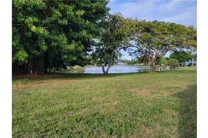 6884 Sandtrap Dr Apt 1, Fort Myers, FL 33919, Sold 04/26/22