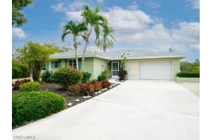 1072 Blue Heron Dr, Sanibel, FL 33957, Sold 05/16/22