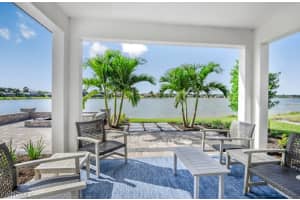 2050 Grove Dr, Naples, FL 34120, Sold 08/31/22