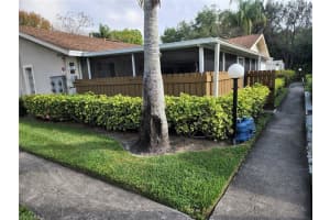 5801 Crystal Lake Ln APT 102, North Fort Myers, FL 33917, Sold 05/23/22