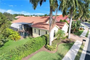1055 Jardin Dr, Naples, FL 34104, Sold 05/23/22