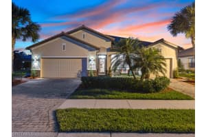 3913 Sapphire Wy, Naples, FL 34114, Sold 04/29/22