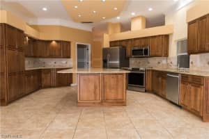 10261 Regent Cir, Naples, FL 34109, Sold 08/04/22