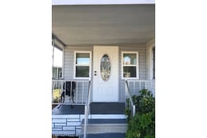 2747 Deerfield Dr, North Fort Myers, FL 33917, Sold 05/02/22