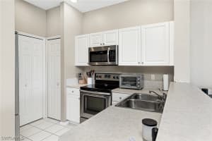 4219 Liron Ave APT 202, Fort Myers, FL 33916, Sold 04/28/22
