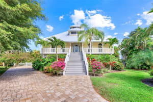 203 San Mateo Dr, Bonita Springs, FL 34134, Sold 06/27/22