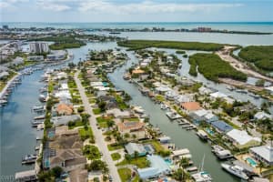 18260 Cutlass Dr, Fort Myers Beach, FL 33931, Sold 04/08/22