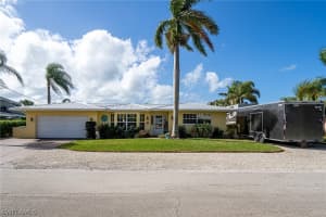 340 Randy Ln, Fort Myers Beach, FL 33931, Sold 04/26/22