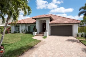 1935 Snook Dr, Naples, FL 34102, Sold 10/21/22