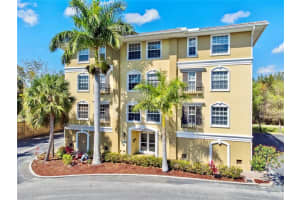10090 Lake Cove Dr APT 102, Fort Myers, FL 33908, Sold 04/29/22
