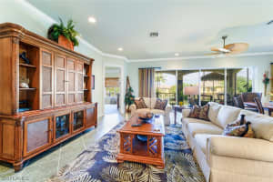 5012 Maxwell Cir, Naples, FL 34105, Sold 04/21/22