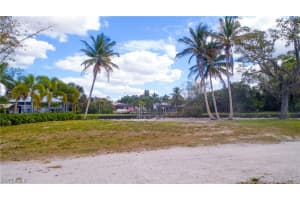 27201 Del Lane, Bonita Springs, FL 34135 - MLS#222017144