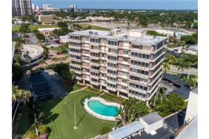 2350 W First St APT 402, Fort Myers, FL 33901, Sold 04/13/22