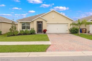 10519 Crossback Ln, Lehigh Acres, FL 33936, Sold 04/29/22