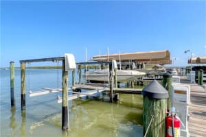 4753 Estero Blvd APT 404, Fort Myers Beach, FL 33931, Sold 04/18/22