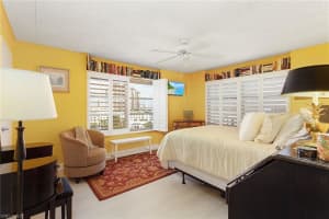 2350 W First St APT 805, Fort Myers, FL 33901, Sold 05/31/22