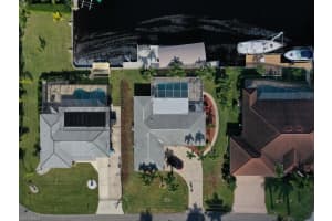 107 58th Terrace, Cape Coral, FL 33914 - MLS#222017782