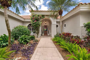 874 Wyndemere Way, Naples, FL 34105, Sold 04/21/22