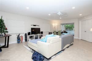 9621 Crescent Garden Dr, Naples, FL 34109, Sold 05/06/22