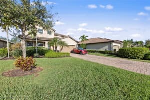 20528 Black Tree Ln, Estero, FL 33928, Sold 05/16/22