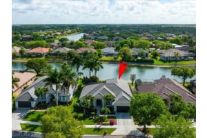 14627 Indigo Lakes Cir, Naples, FL 34119, Sold 04/19/22