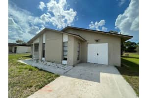 1531 Medford Pl, Lehigh Acres, FL 33936, Sold 04/26/22