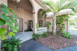 1826 SE 20th St, Cape Coral, FL 33990, Sold 04/15/22