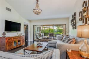 555 Beachwalk Cir, Naples, FL 34108, Sold 06/10/22