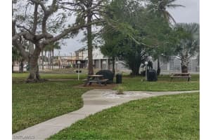 2100 Barkeley Ln, Fort Myers, FL 33907, Sold 04/08/22