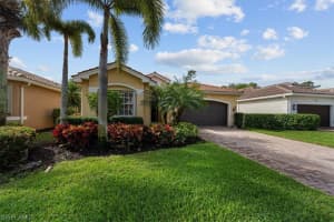 6878 Del Mar Terrace, Naples, FL 34105, Sold 05/16/22