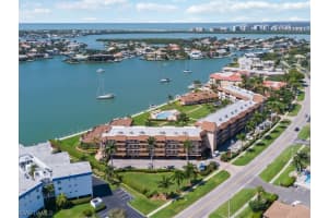 730 W Elkcam Cir, Marco Island, FL 34145, Sold 04/26/22
