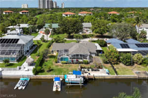 4729 Pembrooke Ln, Bonita Springs, FL 34134, Sold 04/20/22