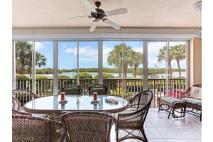 435 Dockside Dr, Naples, FL 34110, Sold 05/16/22