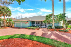 1912 Manchester Cir, Naples, FL 34109, Sold 05/24/22