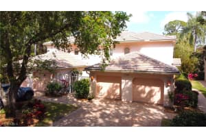 532 Lake Louise Cir, Naples, FL 34110, Sold 05/03/22
