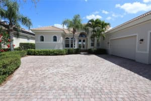 5710 Whispering Willow Way, Fort Myers, FL 33908, Sold 06/29/22