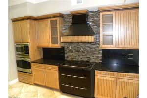 6020 Jonathans Bay Cir APT 102, Fort Myers, FL 33908, Sold 05/20/22