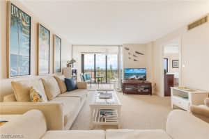 4280 SE 20th Pl APT 505, Cape Coral, FL 33904, Sold 04/29/22