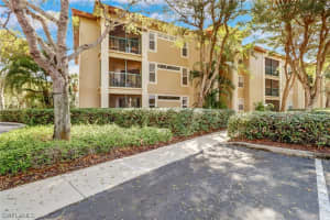 8940 Colonnades Ct E, Bonita Springs, FL 34135, Sold 06/10/22