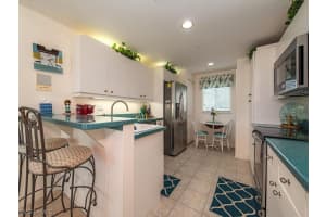 750 Waterford Dr, Naples, FL 34113, Sold 04/29/22