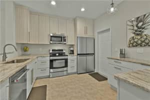 9982 Chiana Cir, Fort Myers, FL 33905, Sold 04/29/22