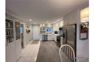 7760 Buccaneer Dr APT C8, Fort Myers Beach, FL 33931, Sold 04/25/22
