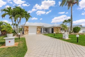 3631 SE 17th Ave, Cape Coral, FL 33904, Sold 04/18/22