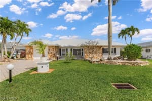 3631 SE 17th Ave, Cape Coral, FL 33904, Sold 04/18/22
