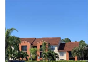 13545 Eagle Ridge Dr APT 833, Fort Myers, FL 33912, Sold 04/27/22