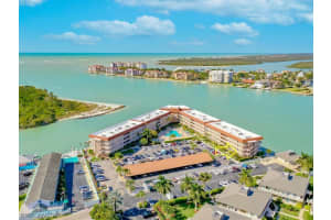 1200 Edington Pl, Marco Island, FL 34145, Sold 05/13/22
