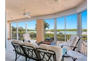 425 Dockside Dr, Naples, FL 34110, Sold 05/20/22