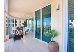425 Dockside Dr, Naples, FL 34110, Sold 05/20/22